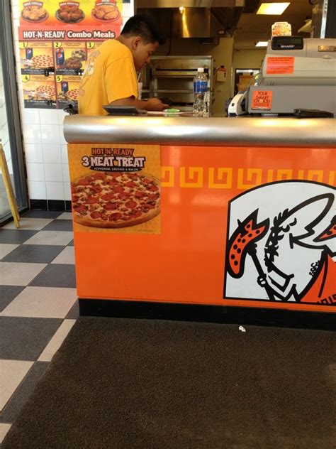 little caesars huntington beach